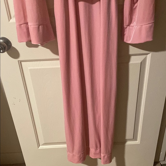 Laina Rauma Classic Pink Full-Length Robe with Belt - Picture 8 of 9